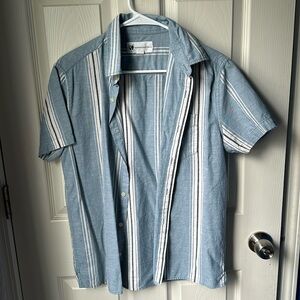 Aeropostale Blue button down short-sleeve size XS